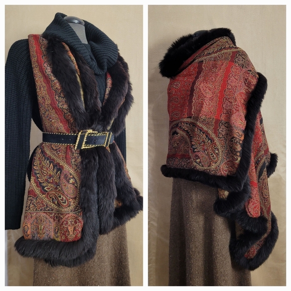 Shawl / Wrap - Picture 2 of 10